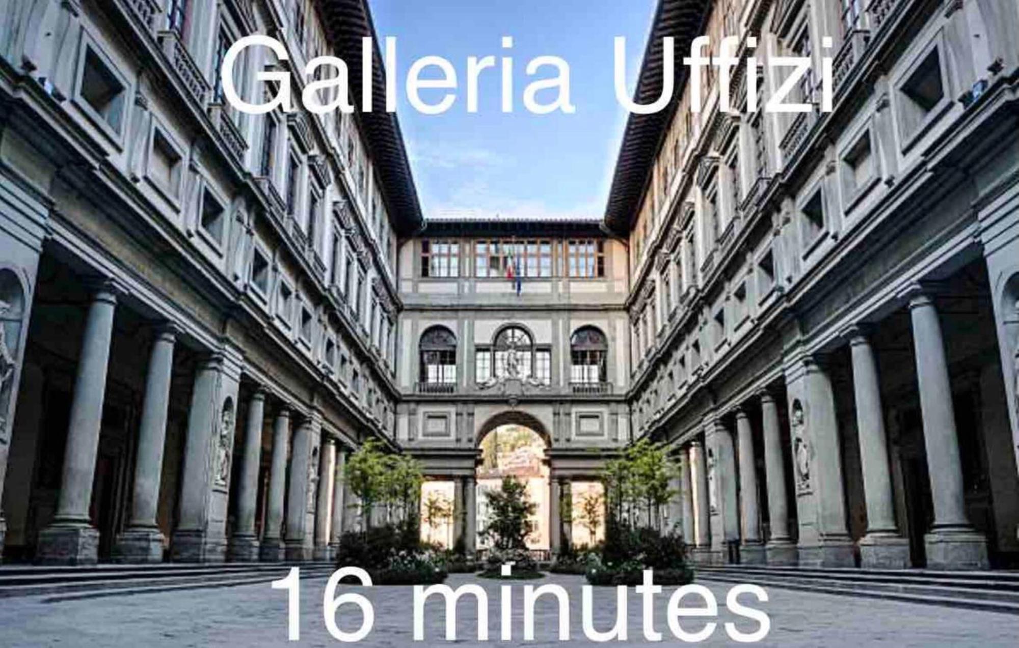 Palazzovilla Historic Building Luxury Suite ฟลอเรนซ์ ภายนอก รูปภาพ